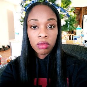 Meet your Posher, Ashly